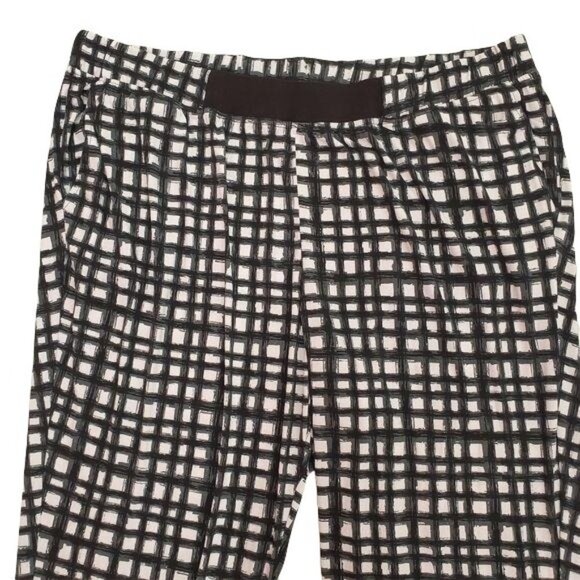 Nina Leonard | Plaid Checkered Pants - Picture 3 of 8
